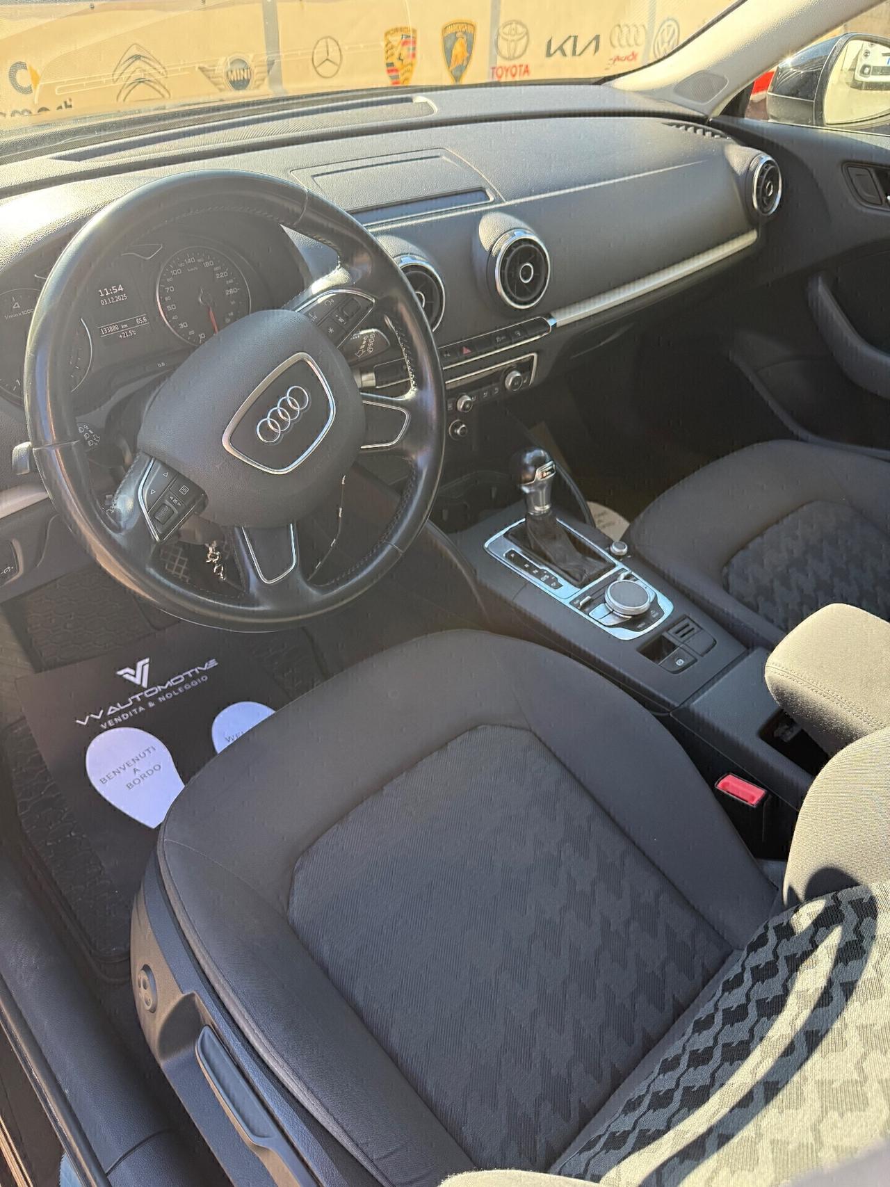 Audi A3 SPB 1.6 TDI clean diesel S tronic Business