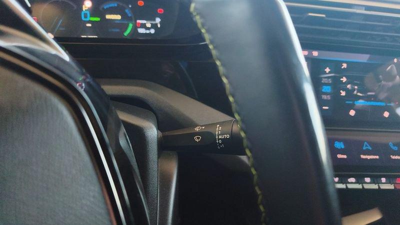 Peugeot 408 GT Hybrid 180 e-EAT8 S&S aut.