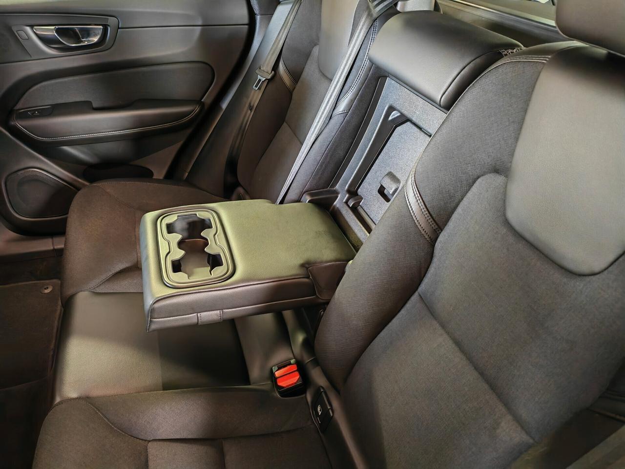 Volvo XC 60 XC60 D3 AUTOCARRO N1 5 POSTI, euro 6D unico proprietario