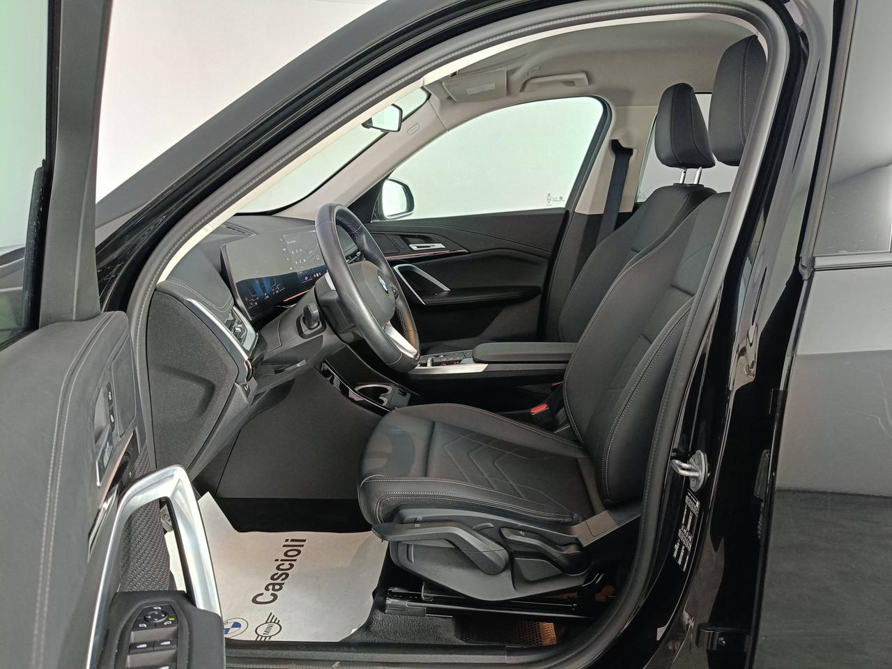 BMW X1 U11 - X1 sdrive20i mhev 48V X-Line auto