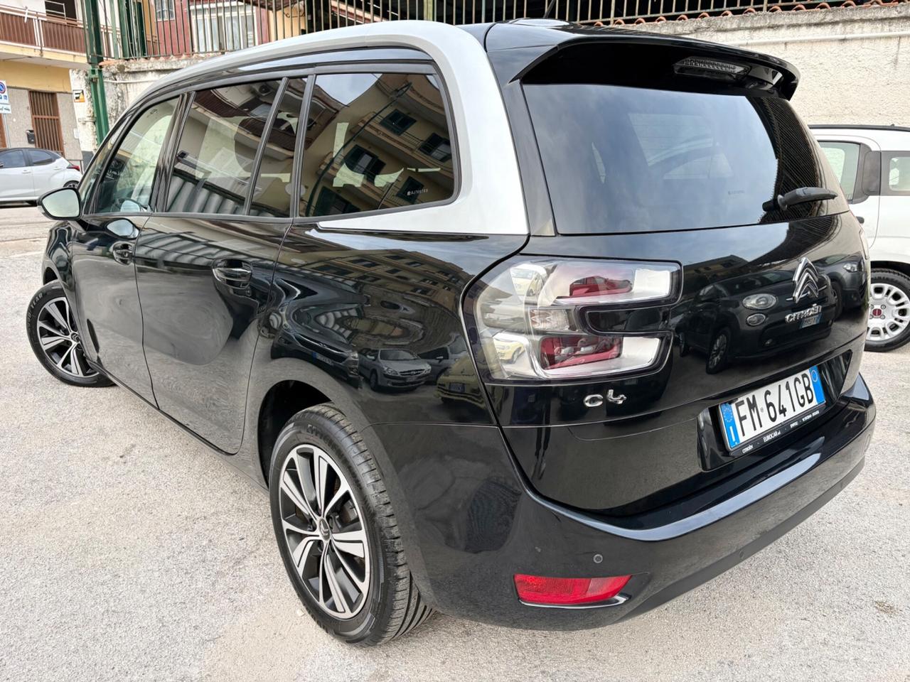 Citroen Grand C4 Picasso HDi 120cv automatico