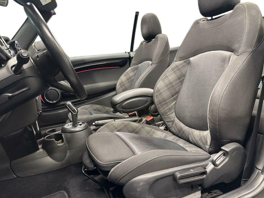 Mini Cooper D Cabrio 1.5 Cooper D Hype Auto