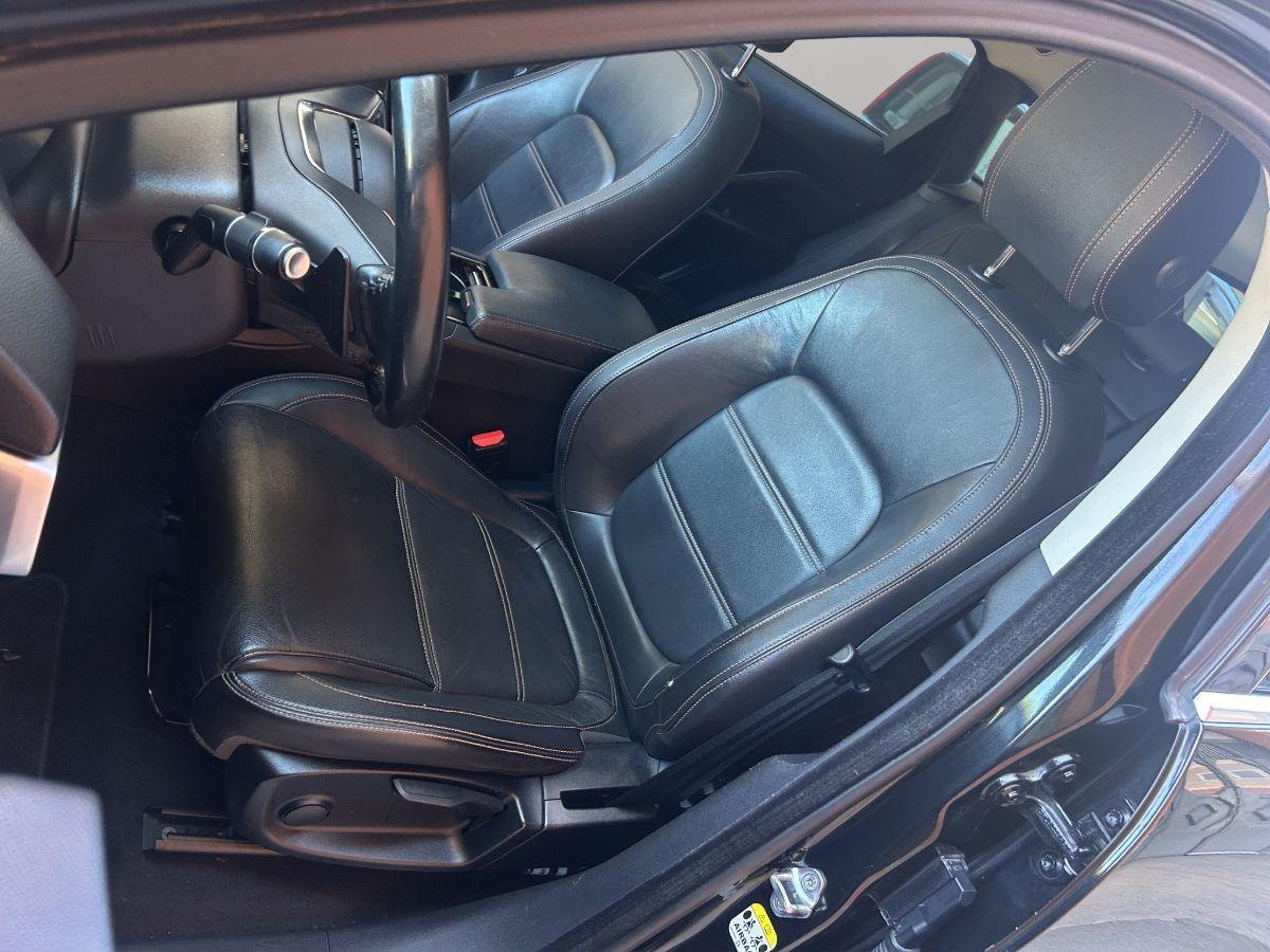 JAGUAR - F-Pace - 2.0 D 180 CV aut. R-Sport