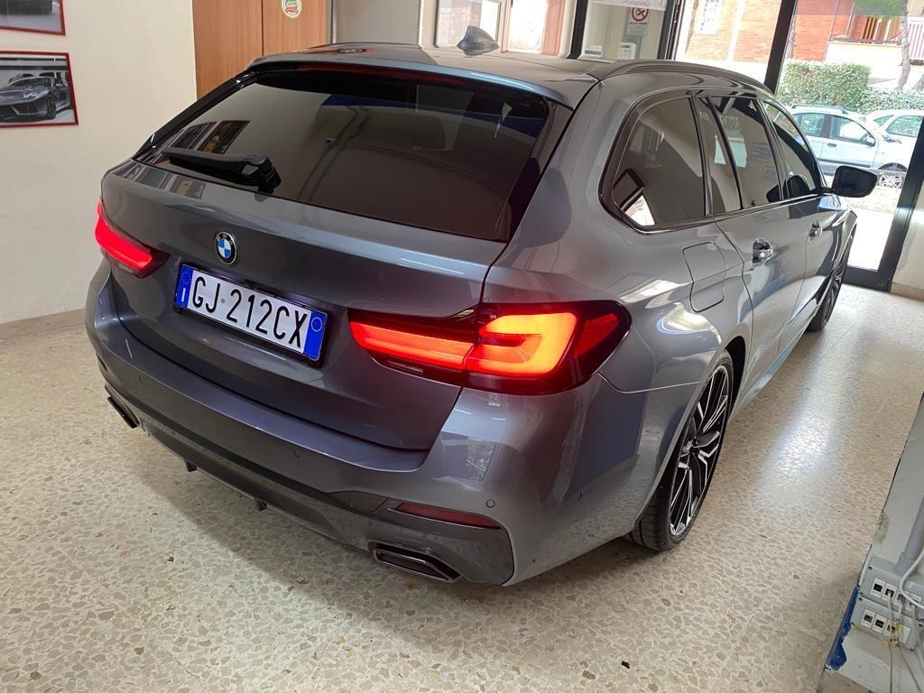 BMW Serie 5 520d aut. Touring Msport