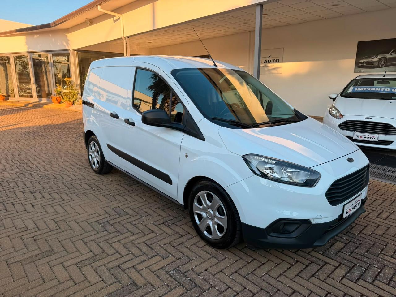 Ford Transit Courier 1.5 TDCi 100CV Van Trend