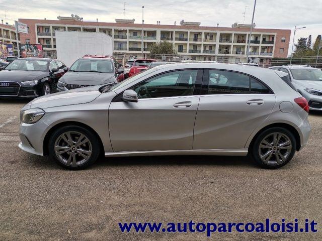 MERCEDES-BENZ A 180 d Business