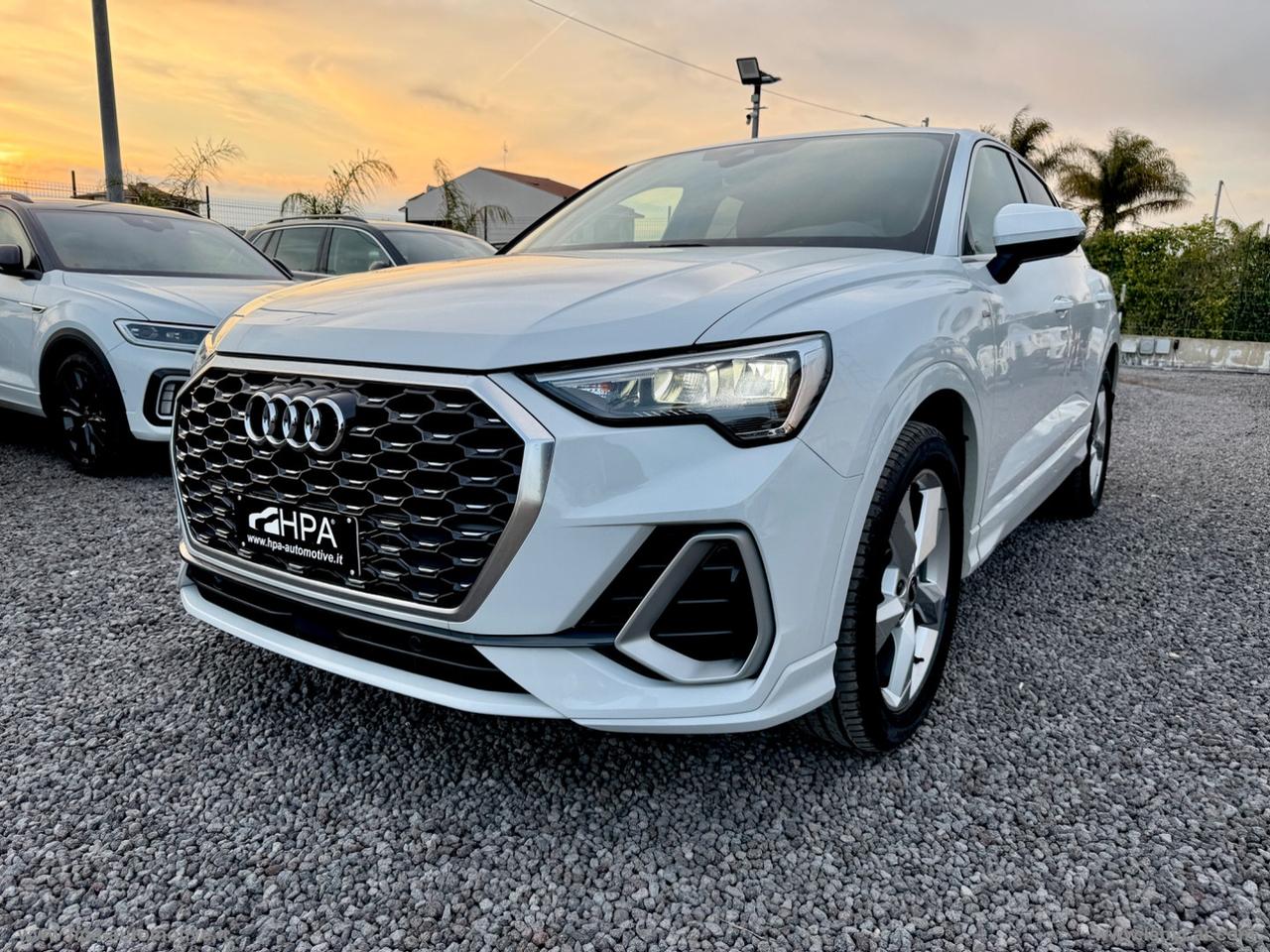 AUDI Q3 SPORTBACK 2.0TDI S-tronic S-Line LED NAVI PELLE CERCHI 19 RETROCAMERA