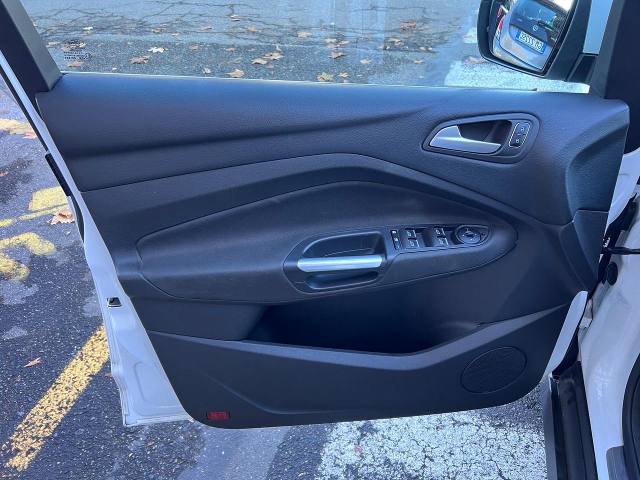 Ford C-Max Titanium 1.5 TDCi #8023