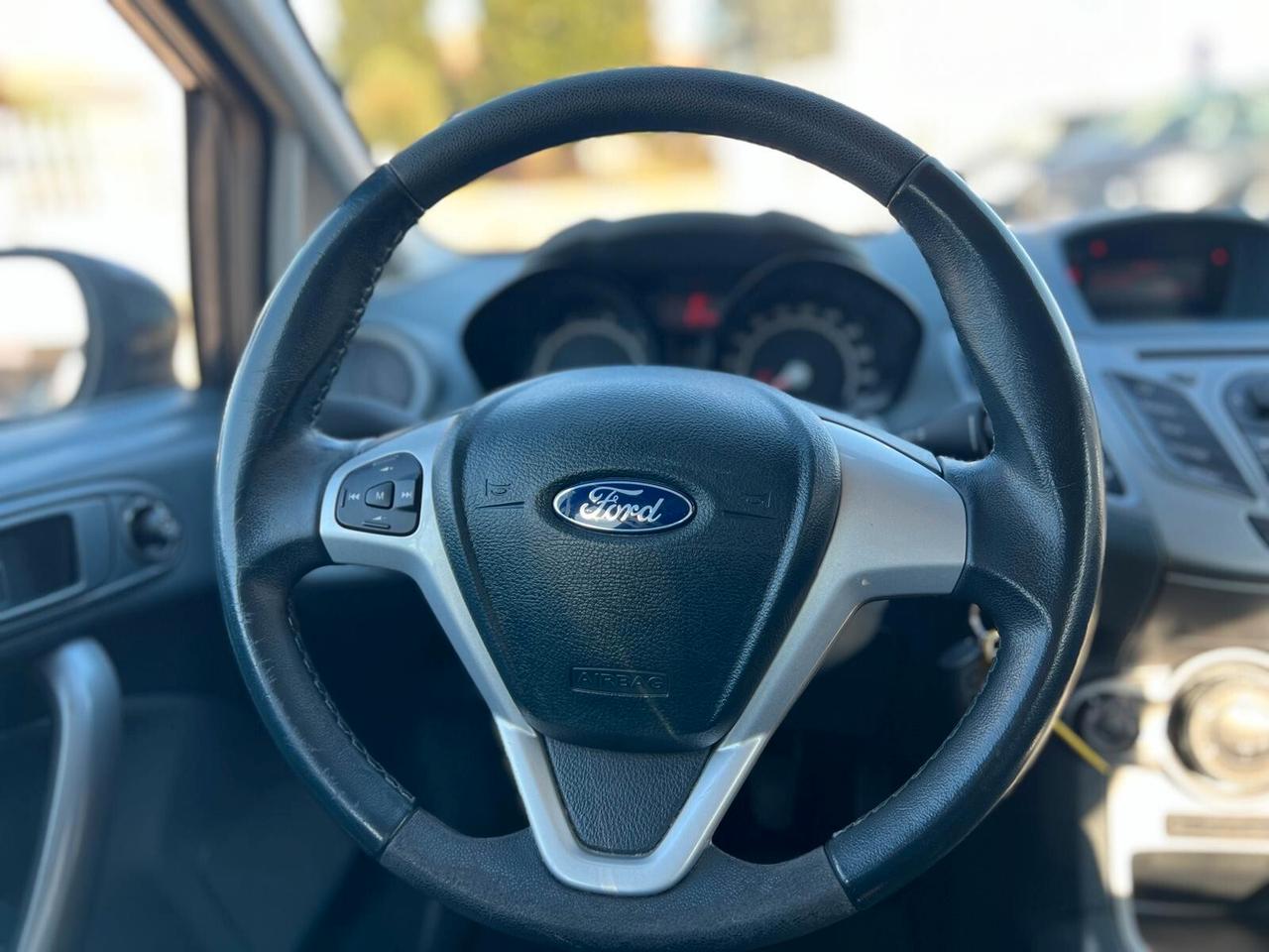 Ford Fiesta 1.2 82 CV 5 porte Titanium
