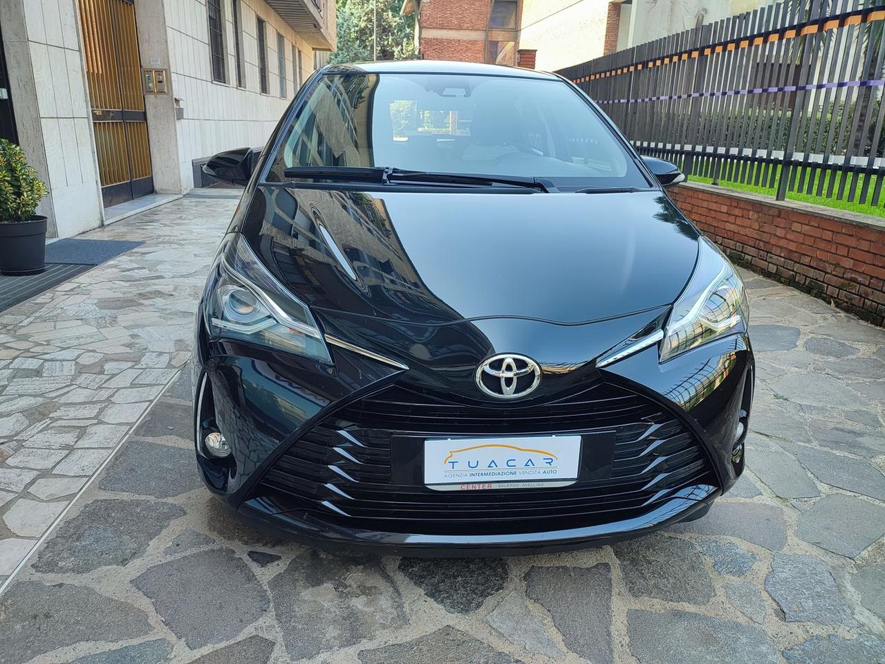 Toyota Yaris 1.0 VVT-i 72 CV Active 5 porte #6932