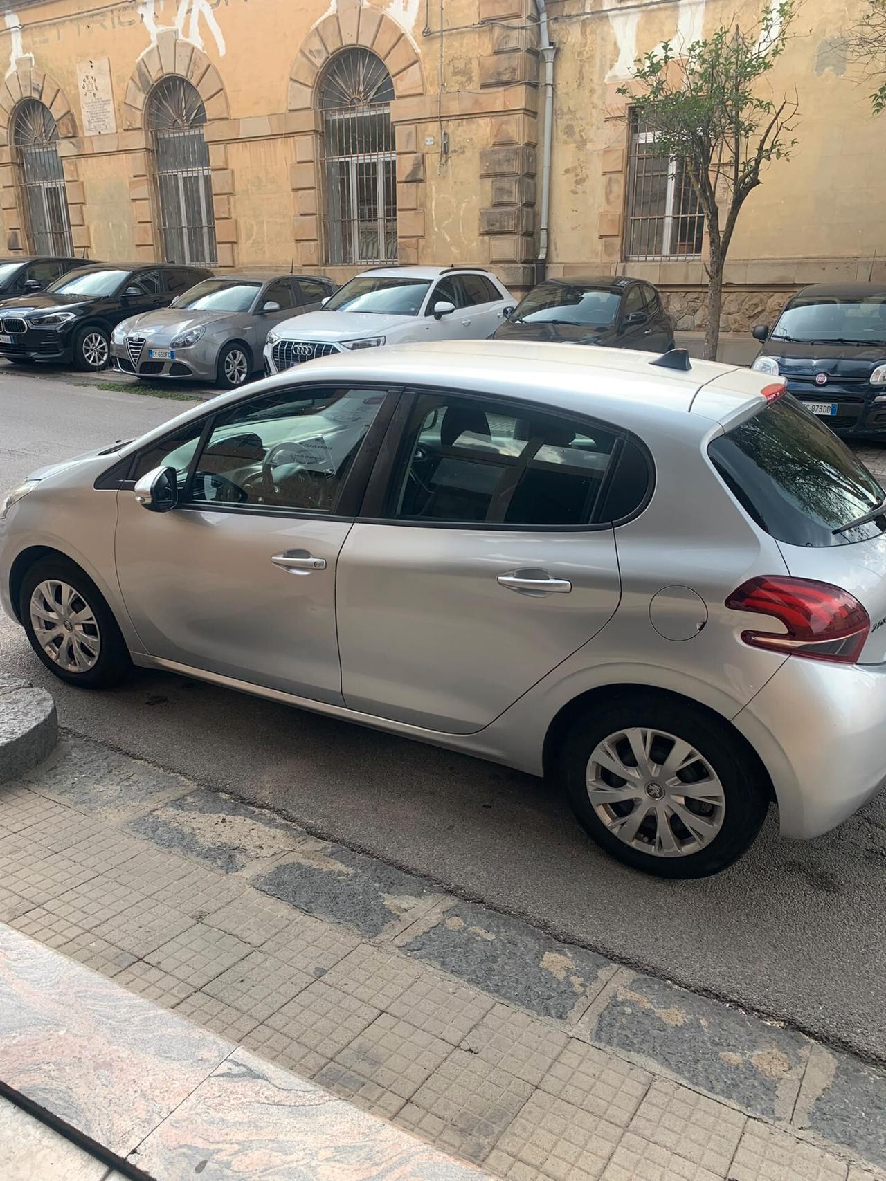 Peugeot 208 PureTech 68 5 porte Active