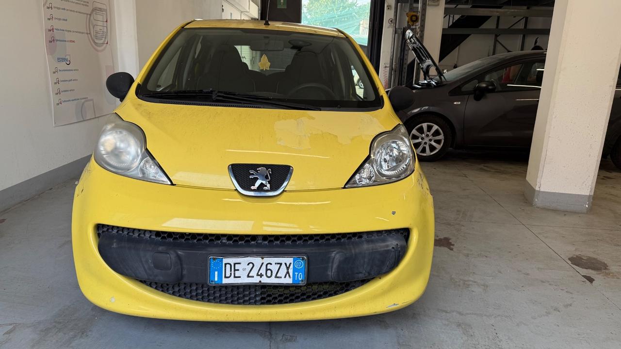 Peugeot 107 1.0 68CV 5p. Plaisir