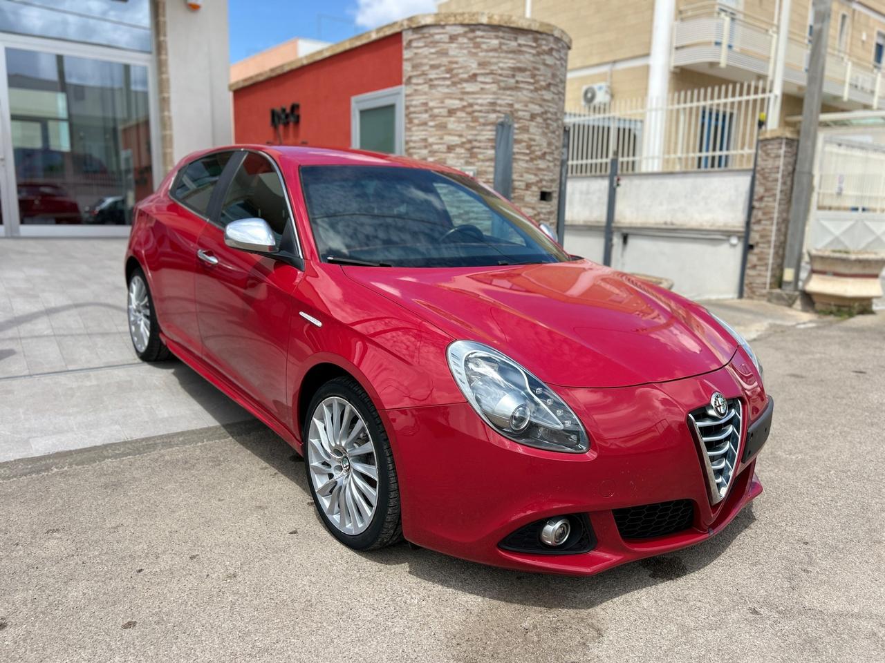 Alfa Romeo Giulietta 1.6 120 CV-2016-NAVI-PELLE TOTALE