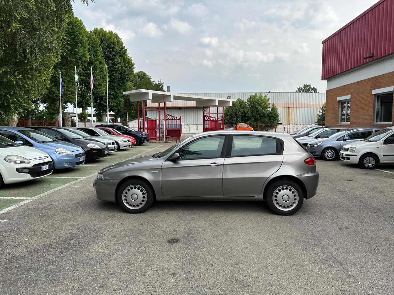 Alfa Romeo 147 1.6 16V TS (105) 5 porte Progression