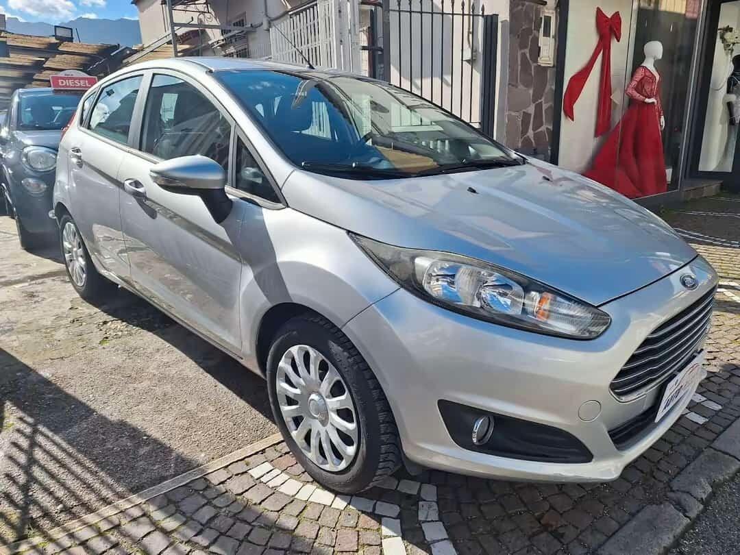 Ford Fiesta 1.5 TDCi 75CV 5 porte