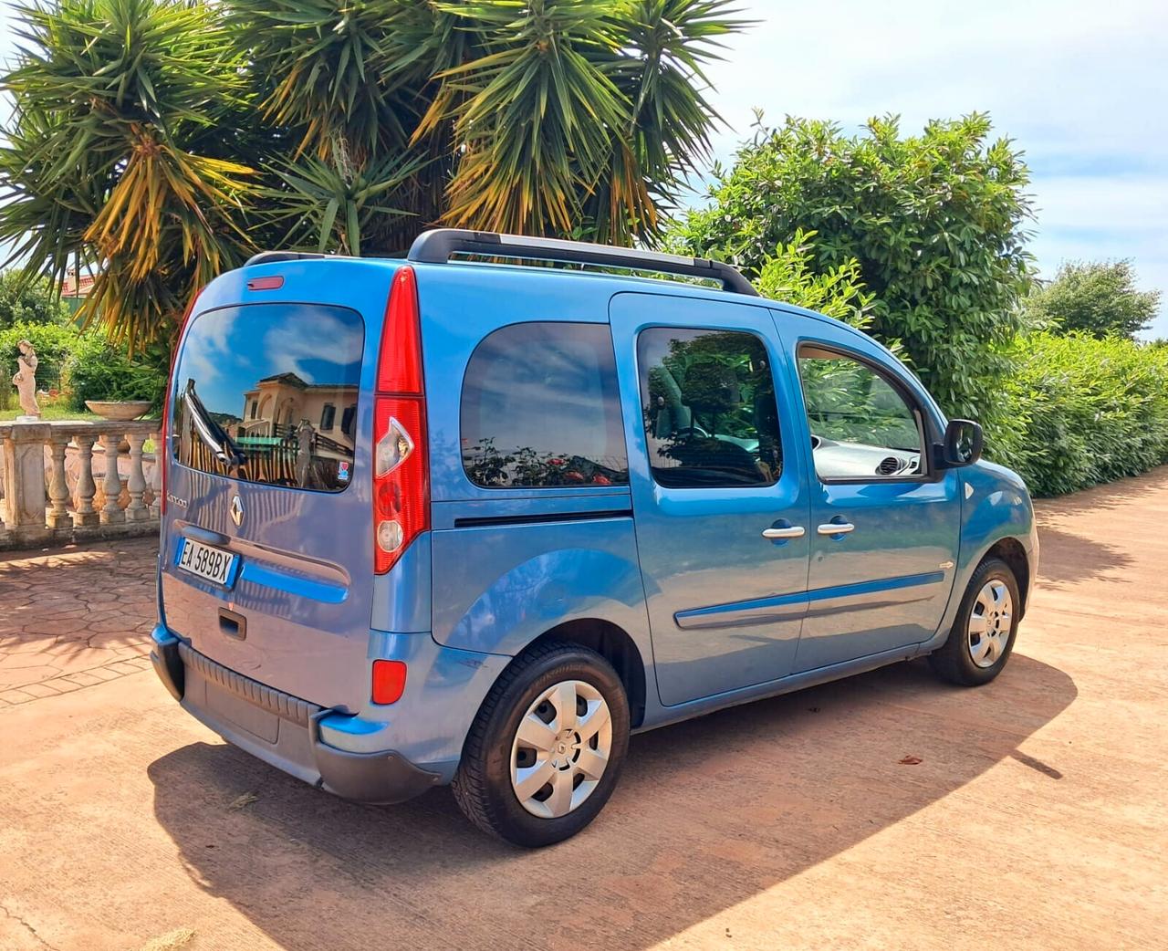 Renault Kangoo TRASPORTO DISABILI 1.5 dCi 110CV UNIPRO'