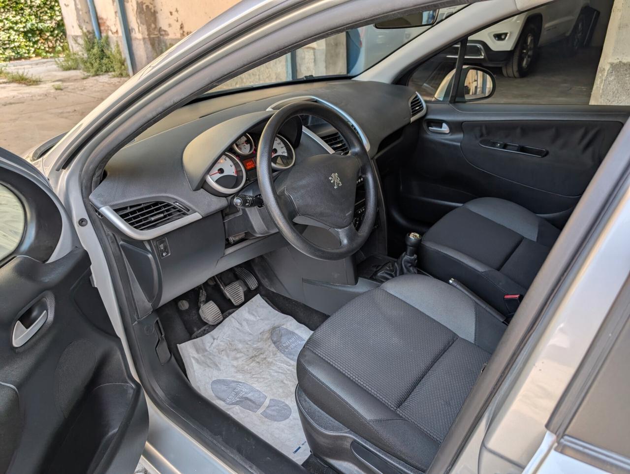 Peugeot 207 1.4 VTi 95CV 5p. Energie Sport