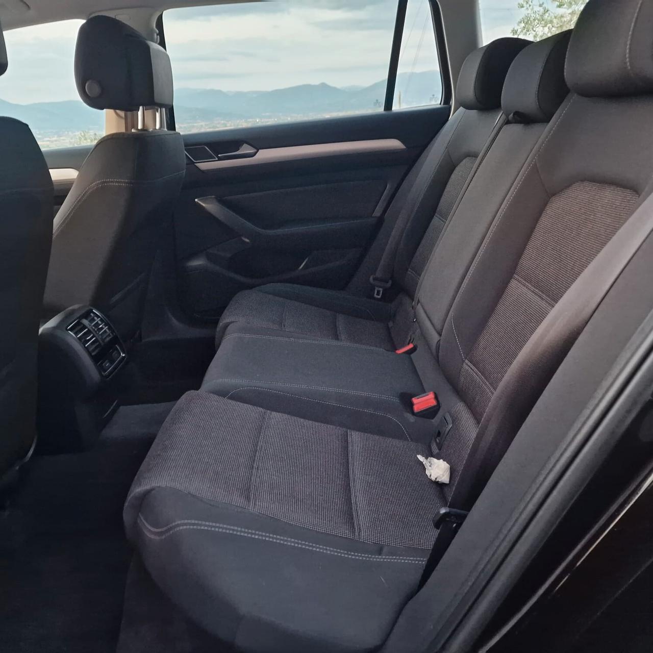 Volkswagen Passat Variant 2.0 TDI DSG impeccabile unico proprietario