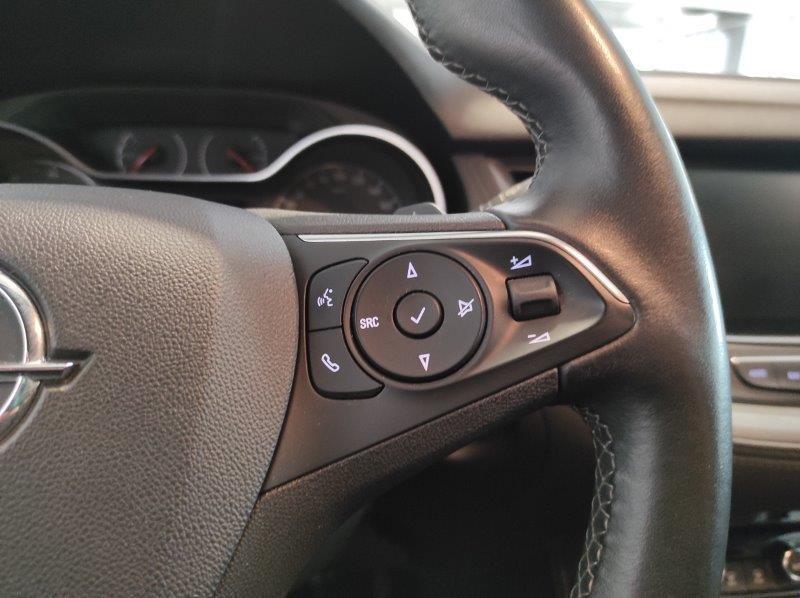 OPEL Grandland - Grandland X 1.6 Hybrid4 Plug-in aut.