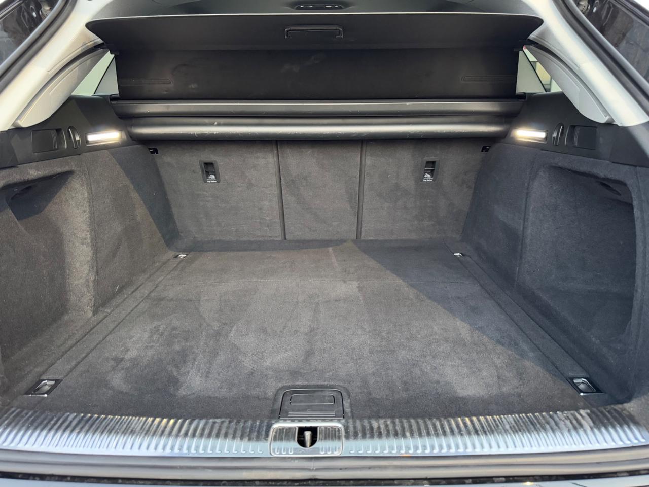 AUDI A4 2.0 Advanced S-Tronic - Virtual Matrix 18