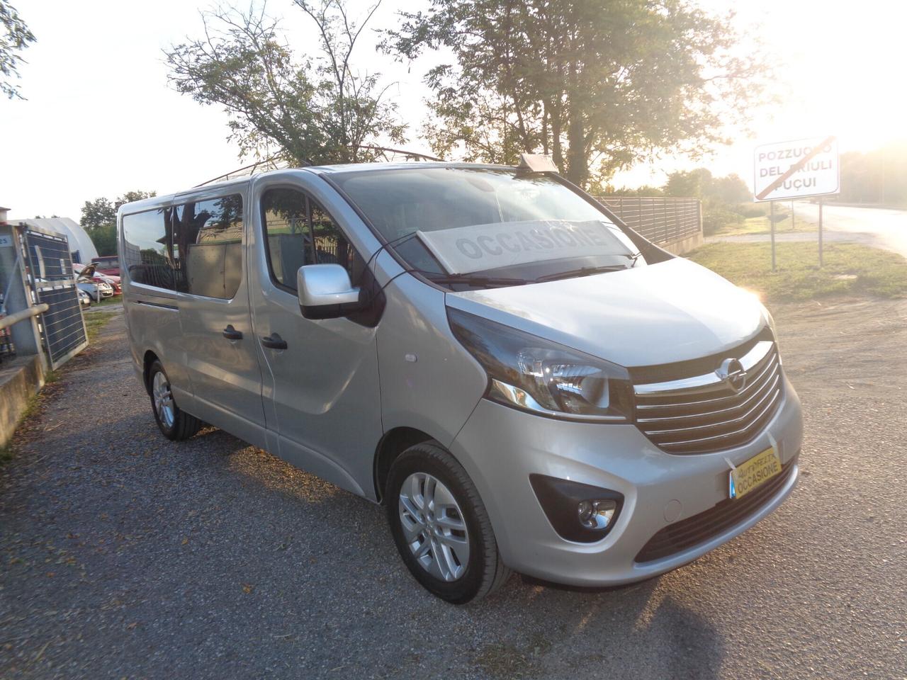 Vivaro 1.6 BiTurbo 145CV 9 posti full optionals