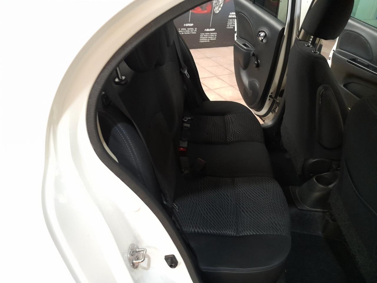 Nissan Micra 1.2 12V 5 porte Tekna