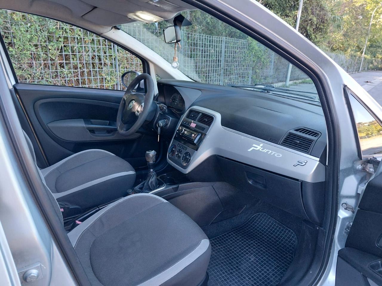 Fiat Grande Punto 1.3 MJT 75 CV 5 porte Dynamic