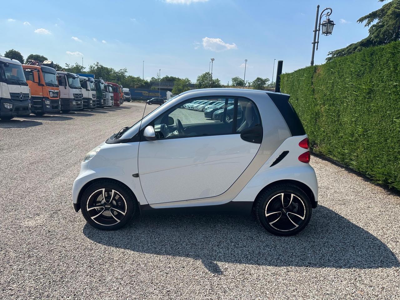 Smart ForTwo 1000 52 kW pure