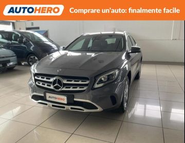 MERCEDES-BENZ GLA 200 Sport