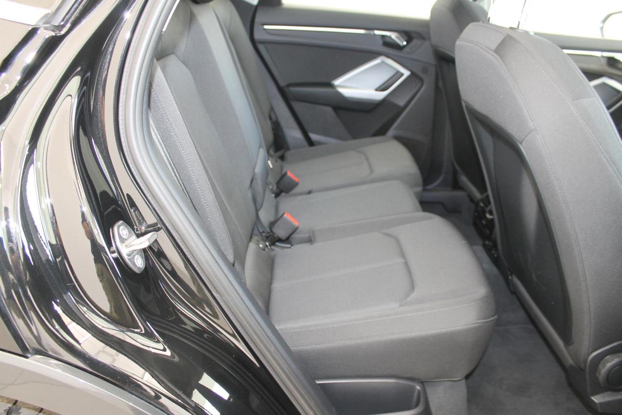 Audi Q3 Sportback 2.0 TDi S-Tronic SPORT