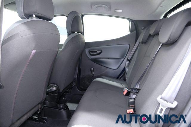LANCIA Ypsilon 1.2 69 CV 5 PORTE SILVER NEOPATENTATI
