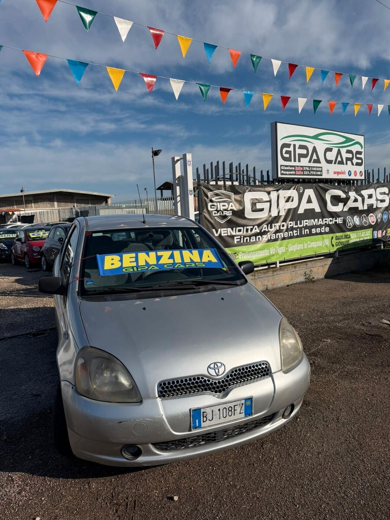 Toyota Yaris 1.0i 16V cat 5 porte Sol