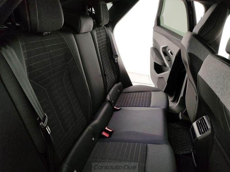 Peugeot 3008 3008 Hybrid 136 e-DCS6 Allure