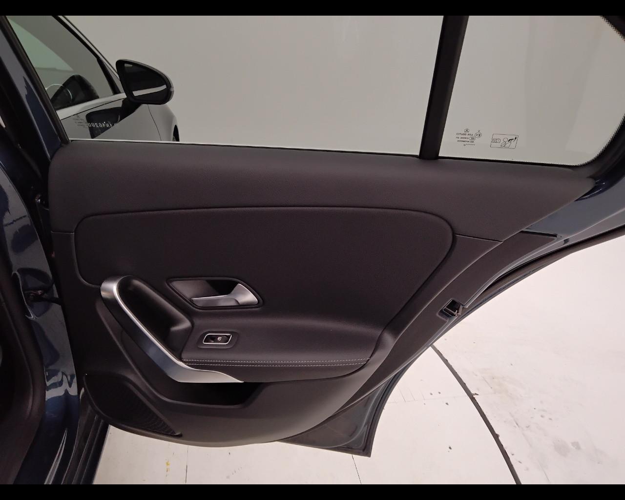 Mercedes-Benz Classe A - W177 2018 - A 200 d Sport 4matic auto