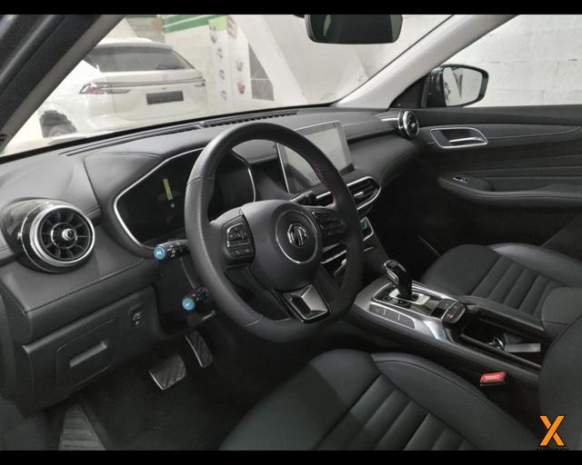 MG EHS Plug-in Hybrid Luxury