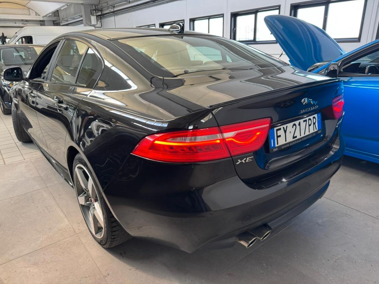 Jaguar XE 2.0 D 180 CV aut. Portfolio
