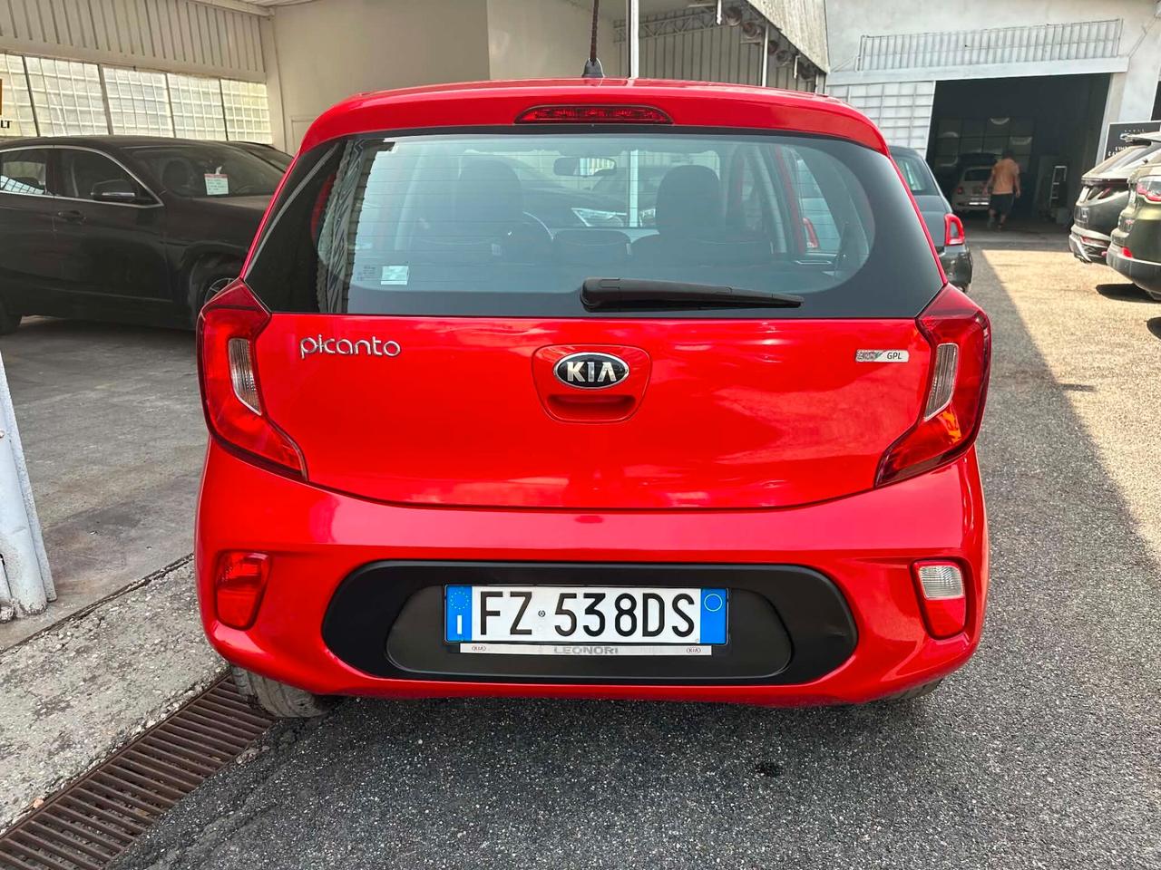 Kia Picanto 1.0 12V EcoGPL 5 porte Active