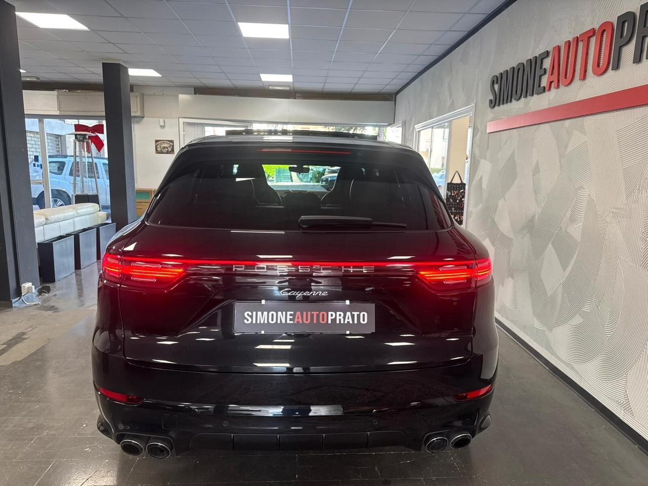 Porsche Cayenne 3.0 V6