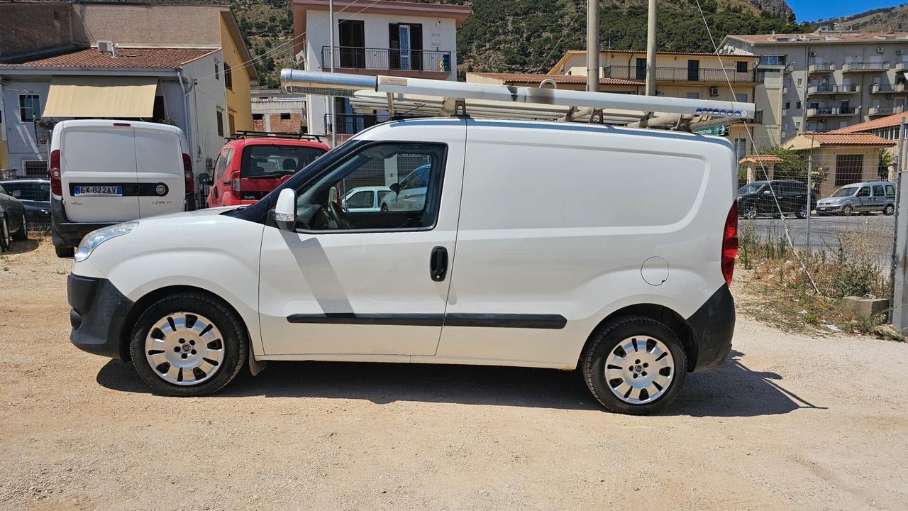 FIAT DOBLO’ CARGO 1.6 MULTIJET 16V 105CV SX 2014 FURGONE E5