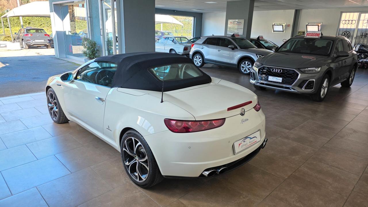 Alfa Romeo Spider 2.2 JTS Selespeed