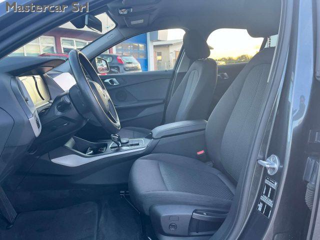 BMW 116 Serie 1 F40 116d Business Advantage auto GD180BJ