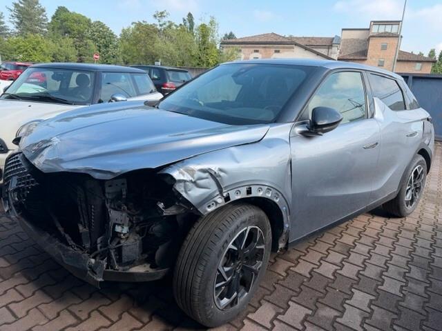 Ds DS3 3 Crossback BlueHDi 100 Performance Line
