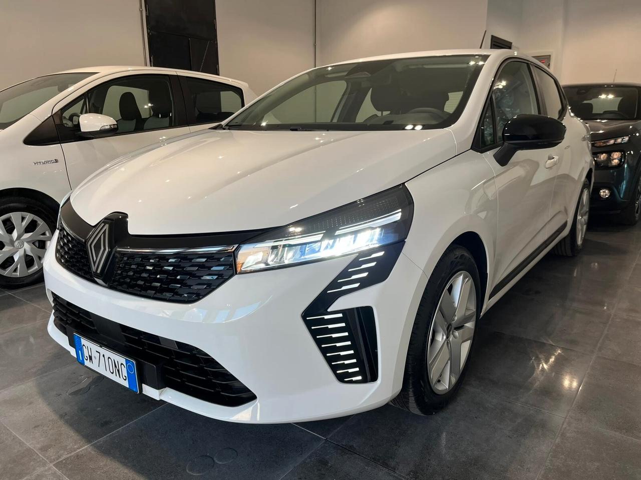 RENAULT CLIO EVOLUTION TCE 90 CV 5 PORTE KM 0