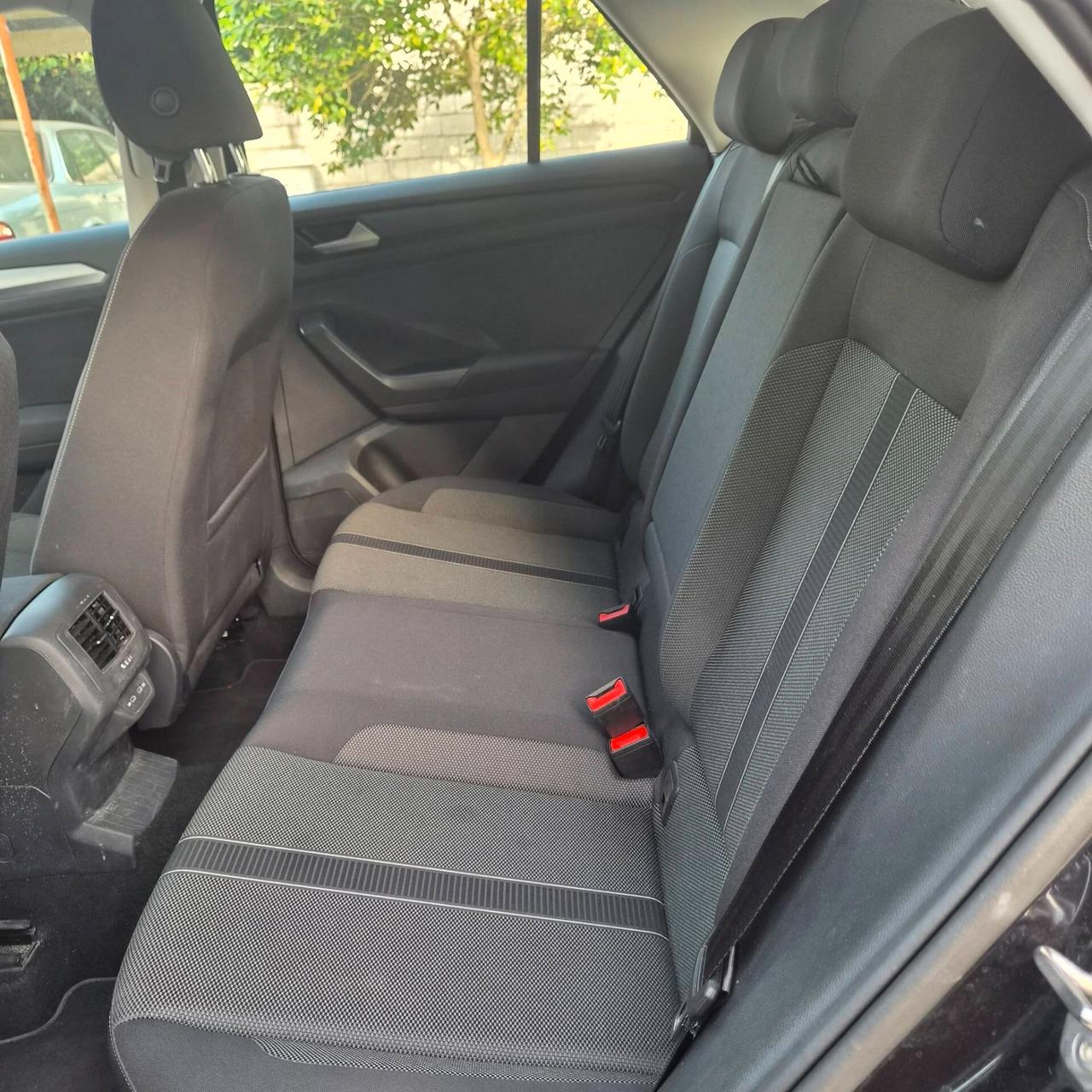 Volkswagen T-Roc 2.0 TDI SCR Style 2025 km12.000