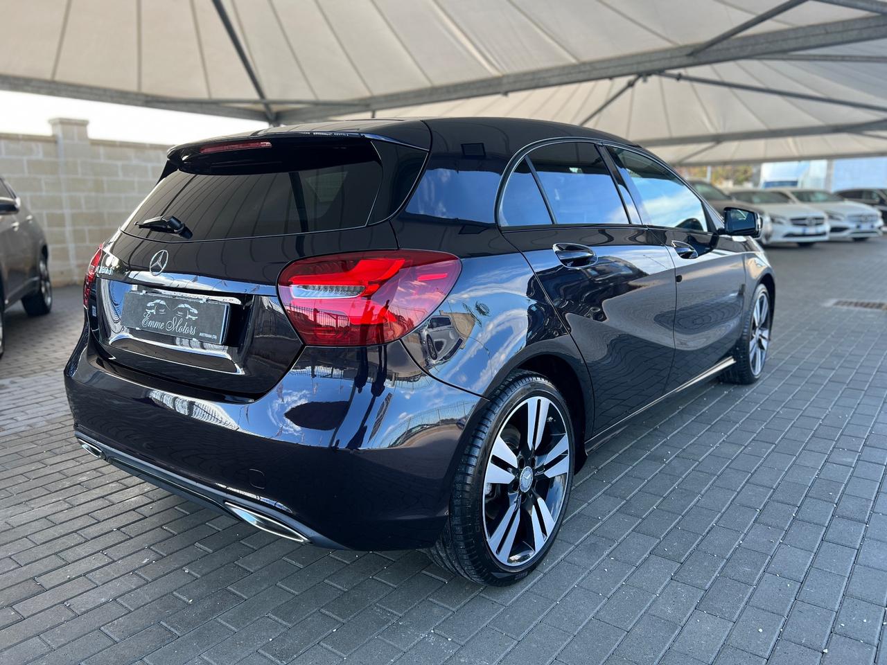 Mercedes-benz A 180 d Automatic Sport CRYSTAL GREY