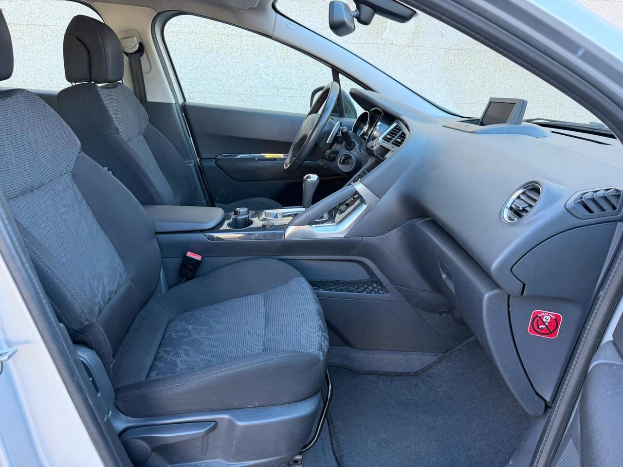 Peugeot 3008 1.6 HDi 112CV Automatico