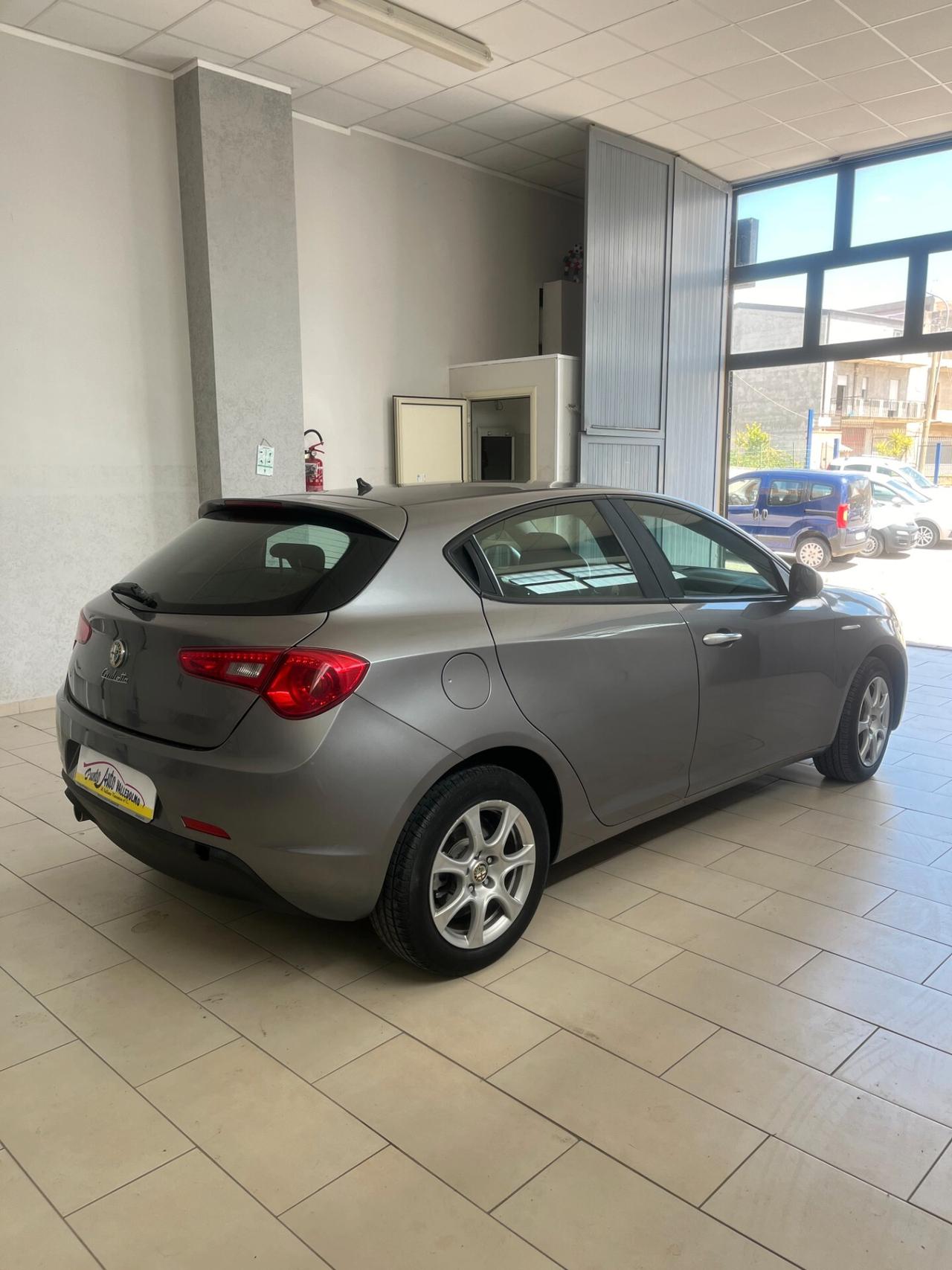 Alfa Romeo Giulietta 1.6 JTDm-2 105 CV Progression