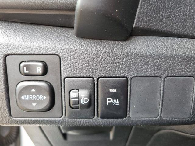 TOYOTA Auris 1.8 Hybrid Style (OK NEOPATENTATI)