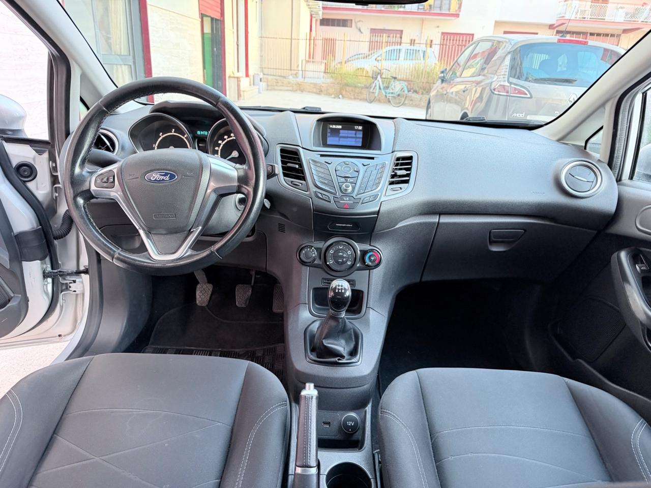 Ford Fiesta 1.5 TDCi Diesel 75CV