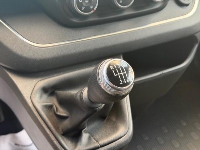 Nissan Primastar 2.0 dCi 110CV PC-TN Bus 9 posti